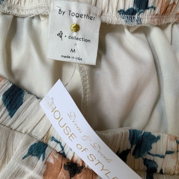 NWT By Together Floral Skirt - Picture 4 of 5